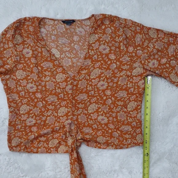 American Eagle Floral Orange Women's Top - Picture 15 of 16